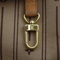 Louis Vuitton Neverfull MM Monogram hardware