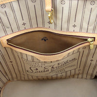 Louis Vuitton Neverfull MM Monogram pocket