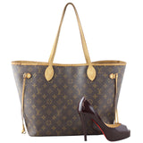 Louis Vuitton Neverfull MM Monogram Scale