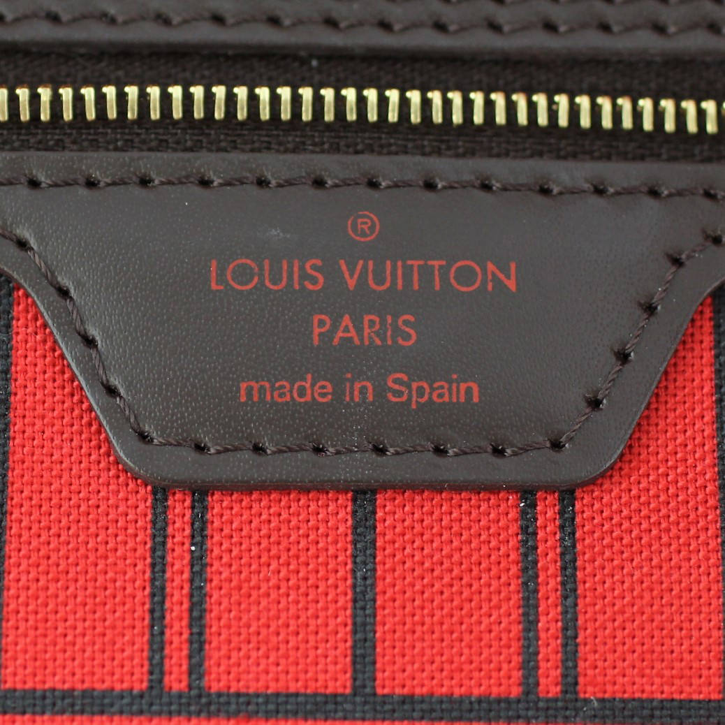 Louis Vuitton Neverfull MM Damier Ebene Stamp