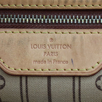 Louis Vuitton Neverfull MM Monogram stamp