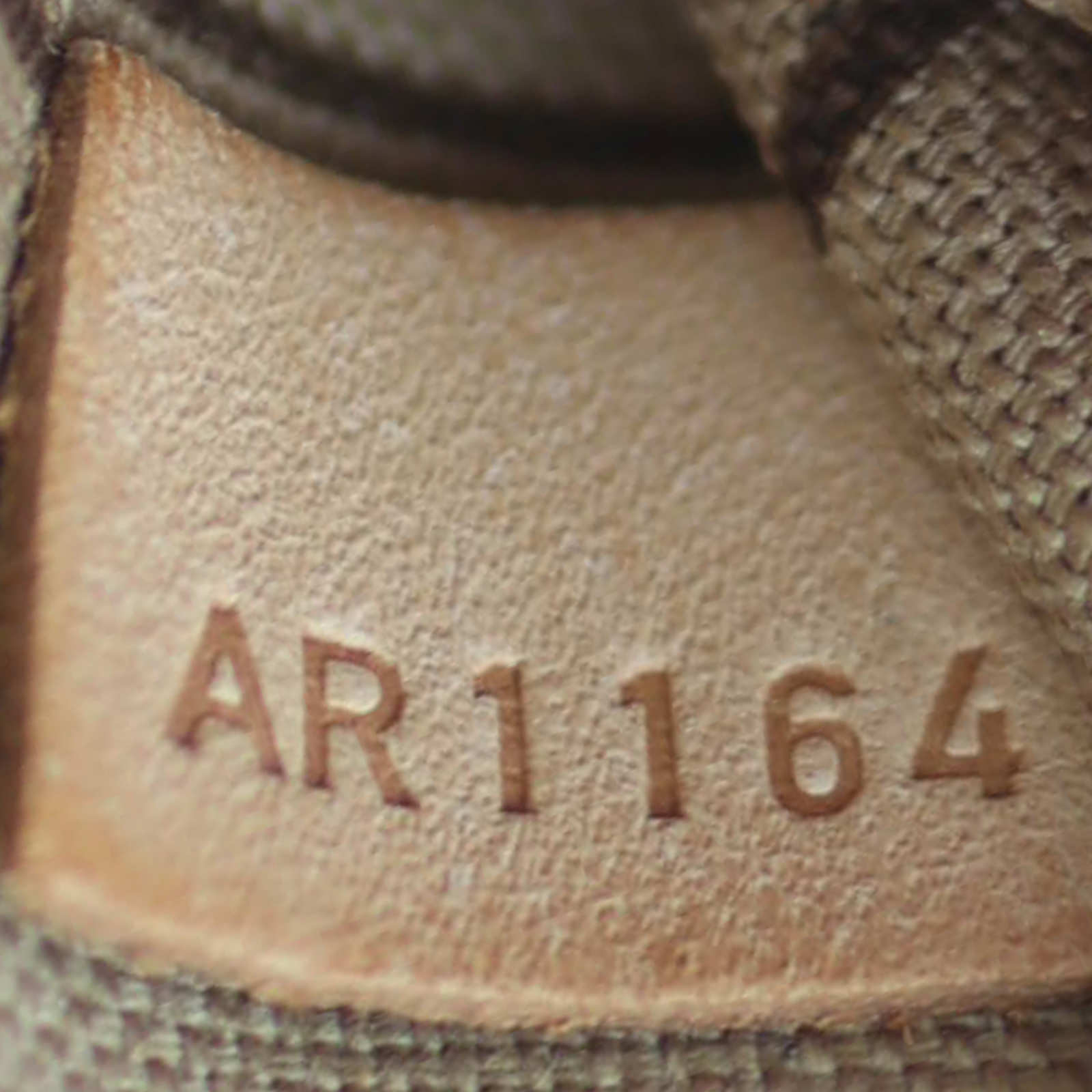 Louis Vuitton Neverfull PM Monogram Code