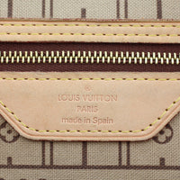 Louis Vuitton Neverfull MM Monogram stamp