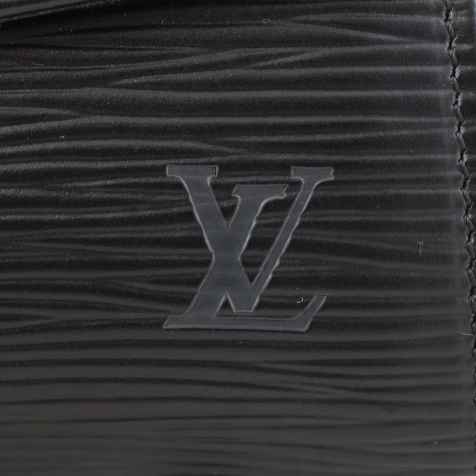 Louis Vuitton Nocturne PM Epi Exterior