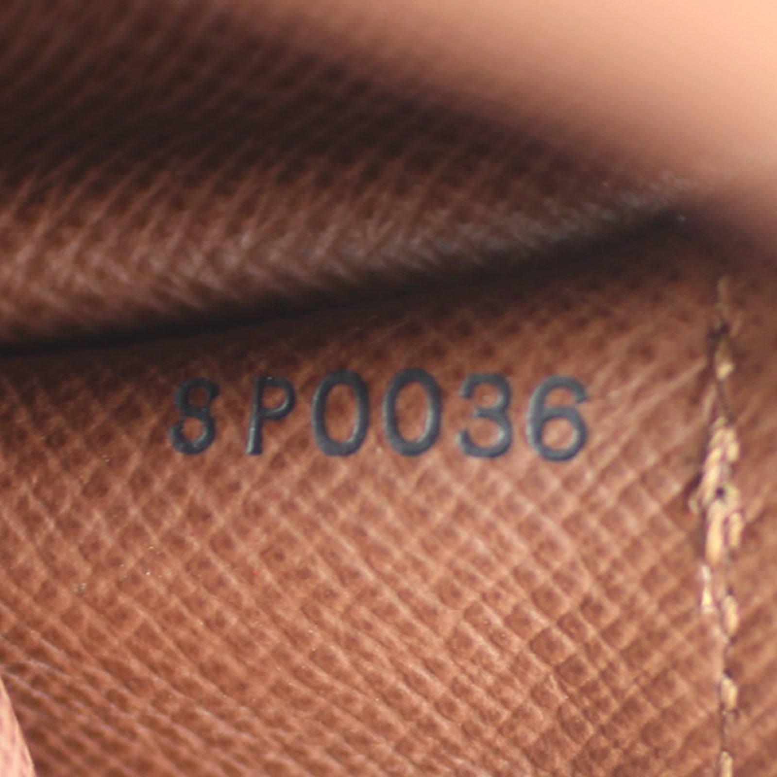 Louis Vuitton Papillon 30 Monogram Code