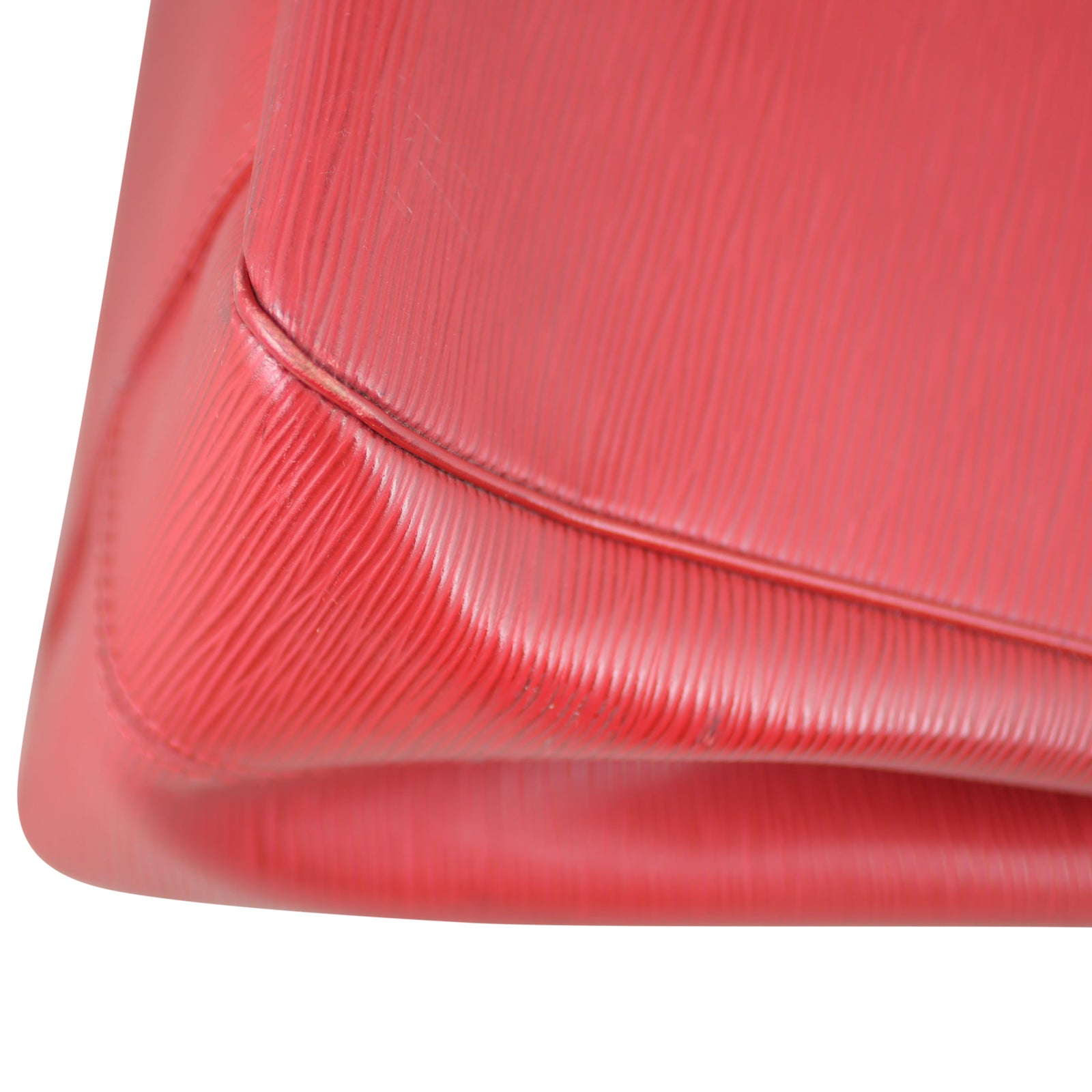 Louis Vuitton Passy GM Epi Corner