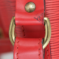 Louis Vuitton Petit Noe Epi hardware