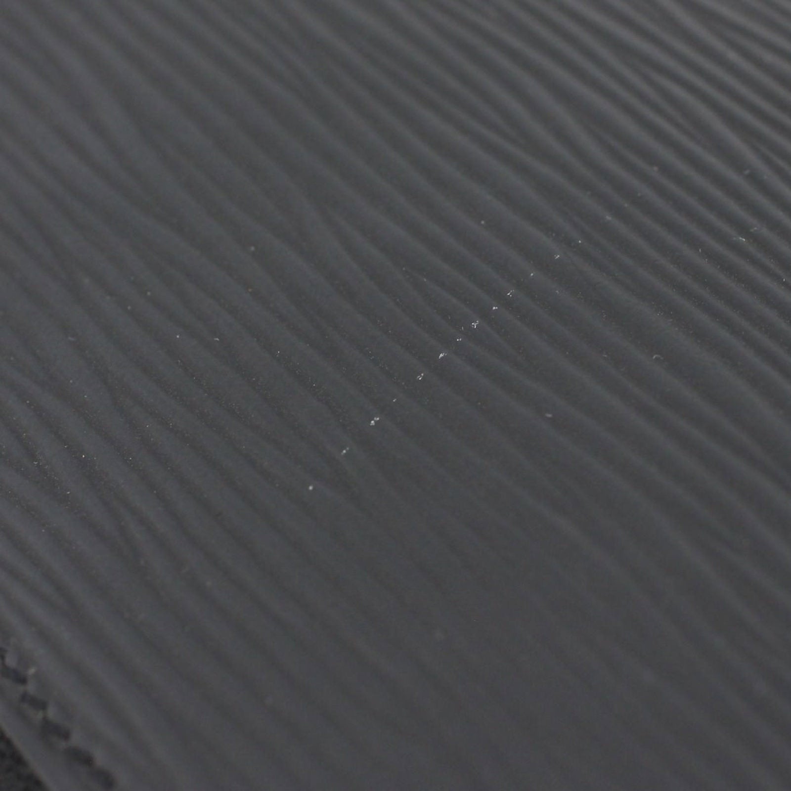 Louis Vuitton Pochette Accessoires Epi Scratch