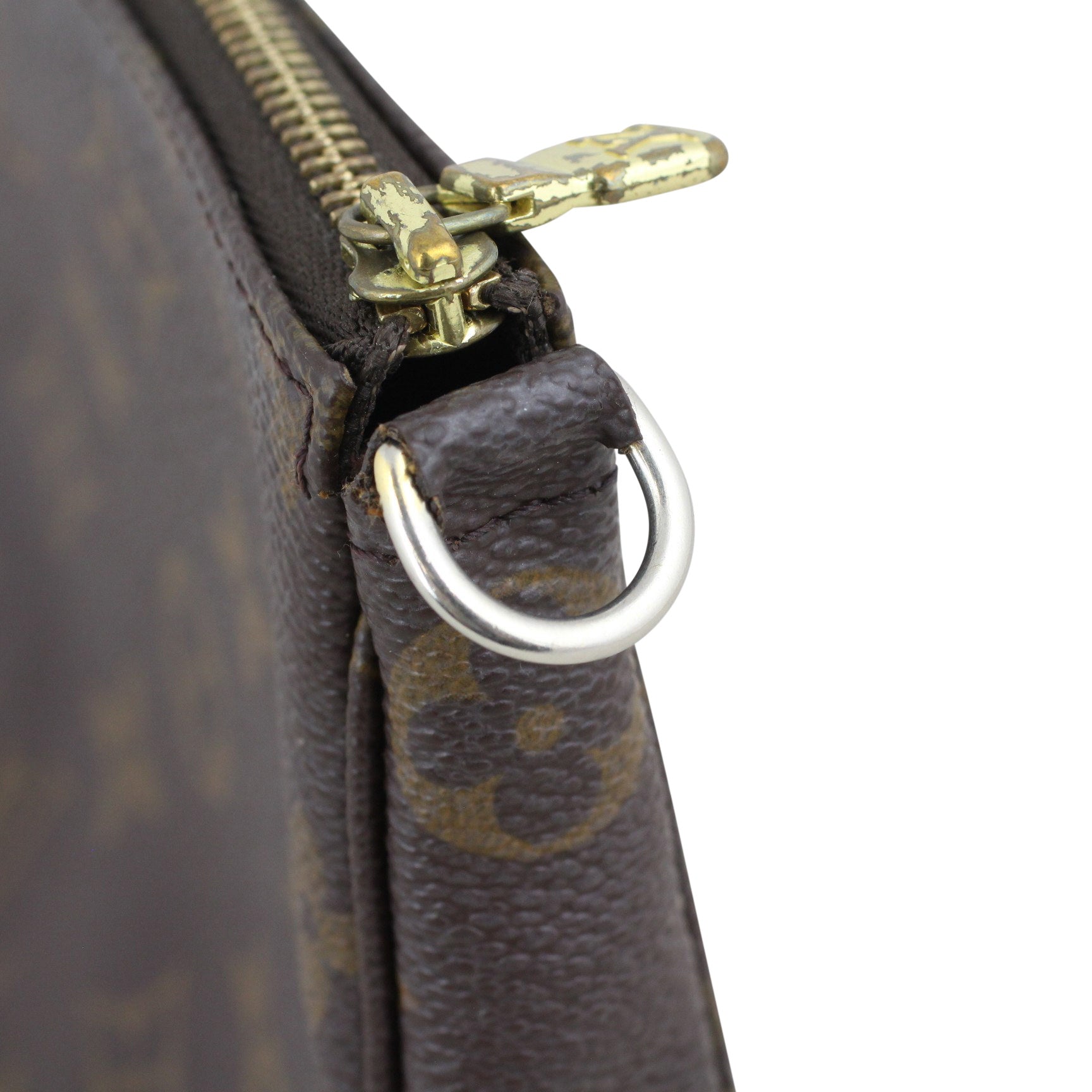 Louis Vuitton Pochette Accessoires Monogram Hardware