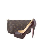 Louis Vuitton Pochette Accessoires with Long Strap Scale