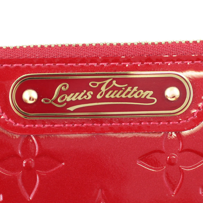 Louis Vuitton Pochette Cles NM Monogram Vernis Exterior