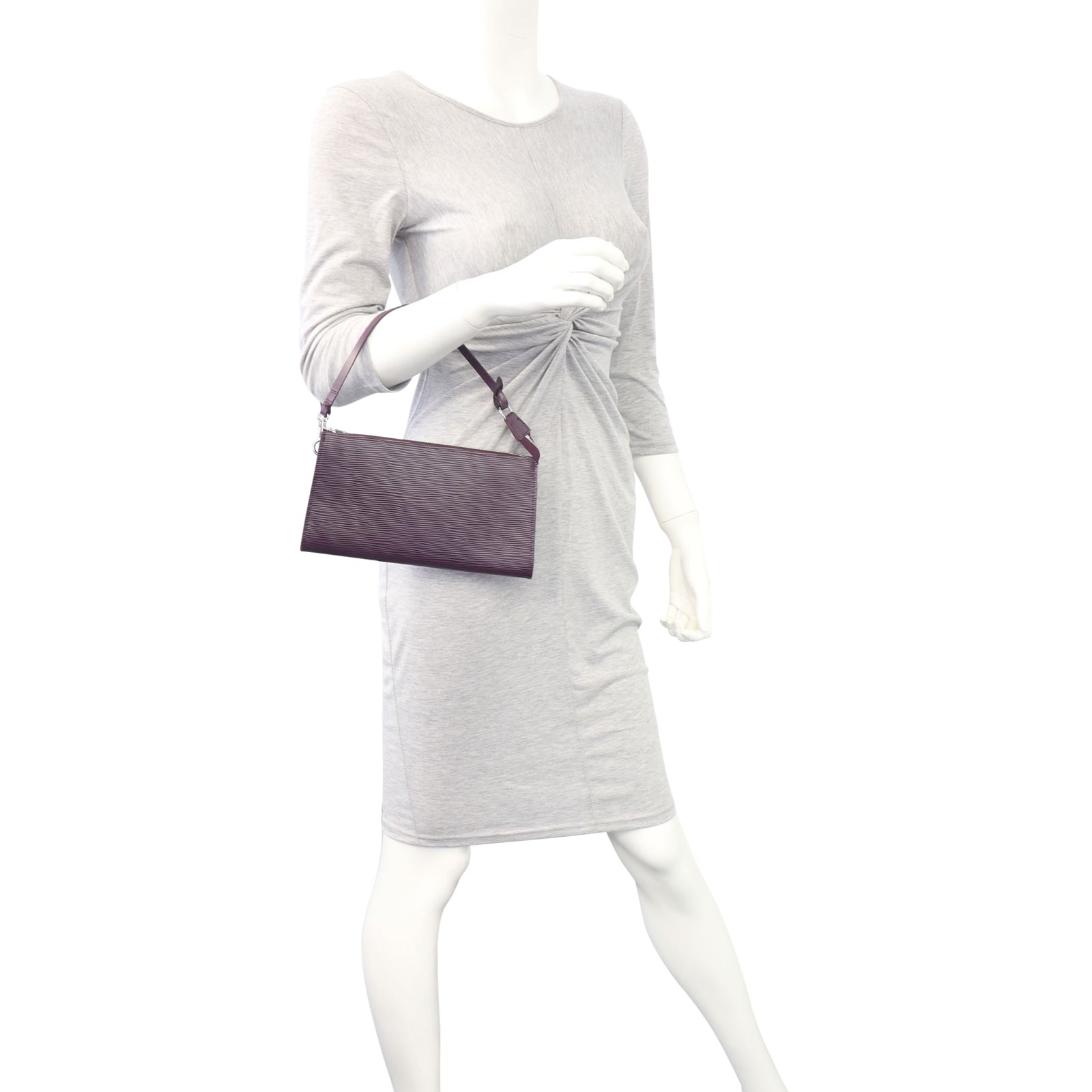 Louis Vuitton Pochette Epi Mannequin