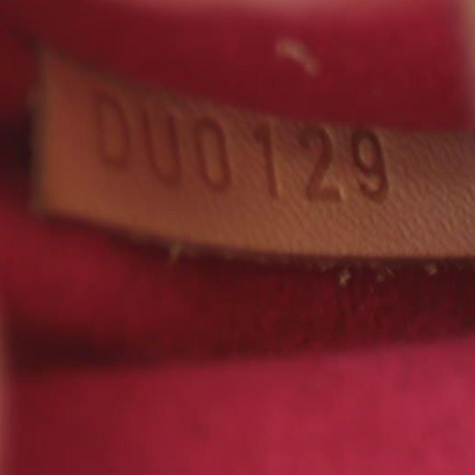 Louis Vuitton Pochette Metis Monogram Lovelock Limited Edition Date code