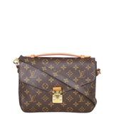 Louis Vuitton Pochette Metis Monogram Front