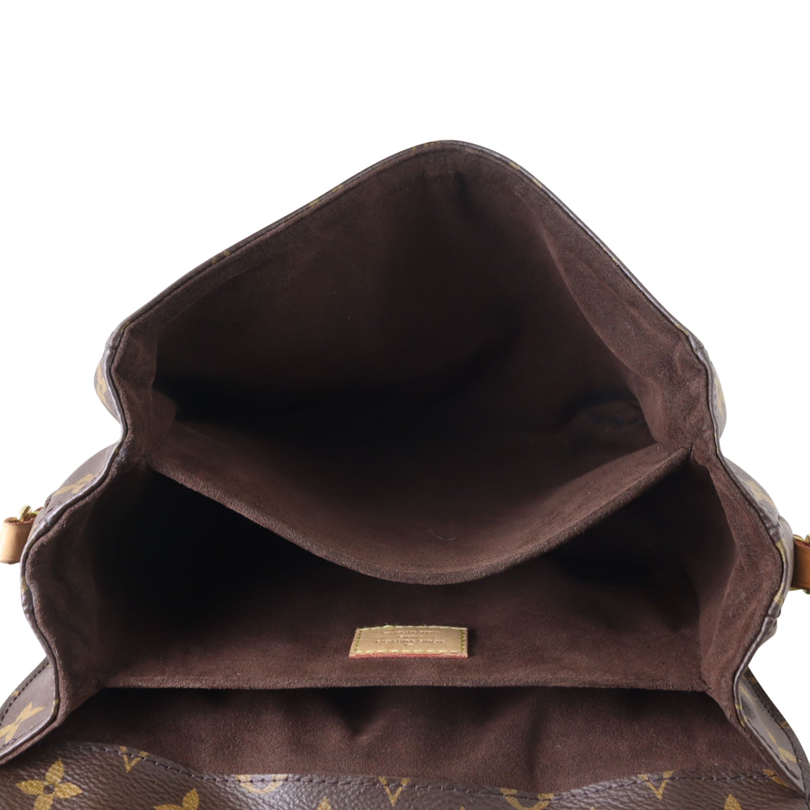 Louis Vuitton Pochette Metis Monogram Whole interior