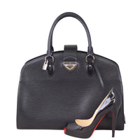 Louis Vuitton Pont Neuf GM Epi Scale