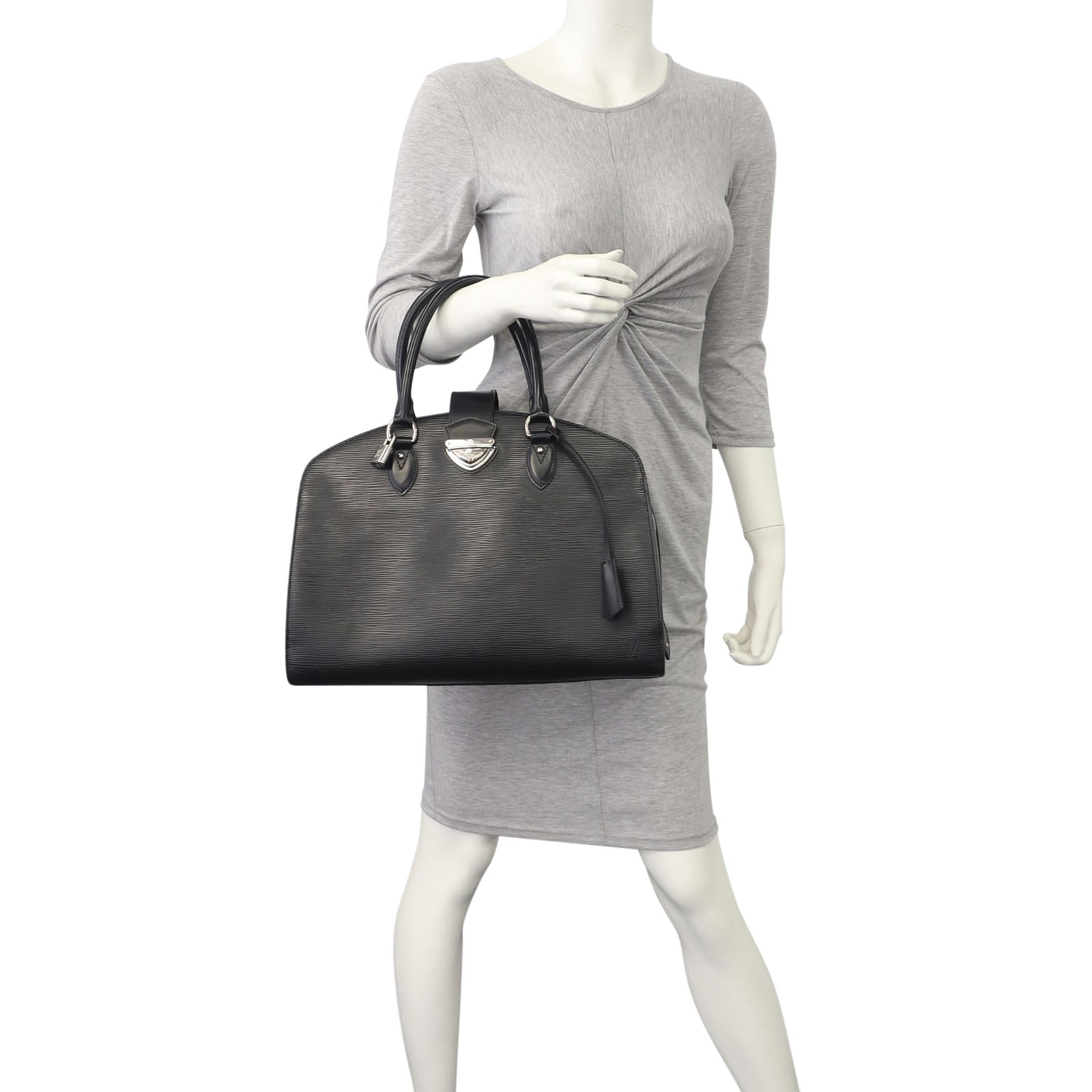 Louis Vuitton Pont Neuf GM Epi Mannequin
