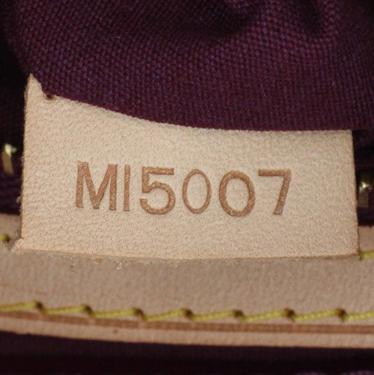 Louis Vuitton Reade PM Monogram Vernis Code