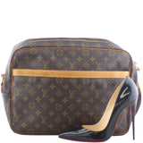 Louis Vuitton Reporter GM Scale