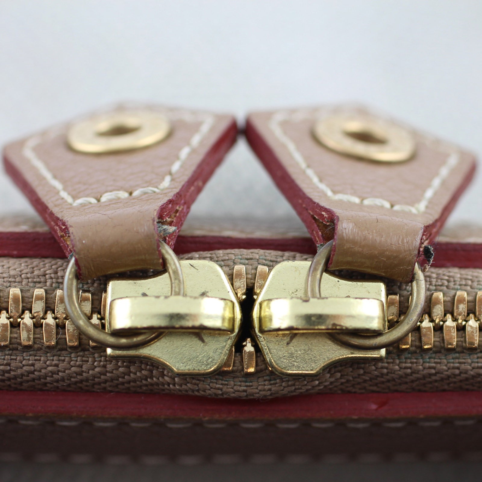 Louis Vuitton Sac de Nuit Zips