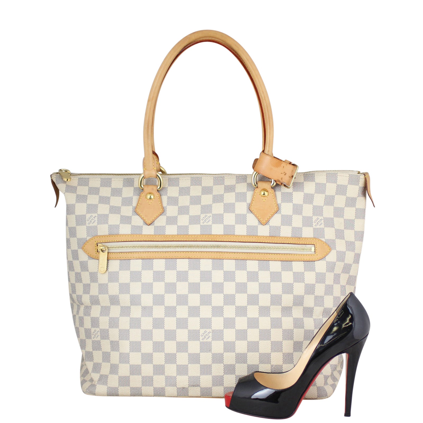 Louis Vuitton Saleya GM Bag Scale