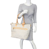 Louis Vuitton Saleya GM Bag Mannequin