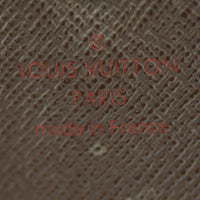 Louis Vuitton Sarah Wallet Monogram Stamp