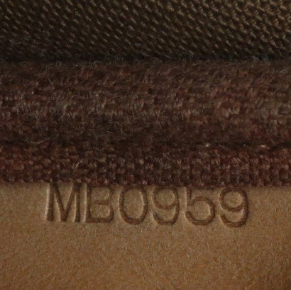 Louis Vuitton Saumur 30 Monogram Code