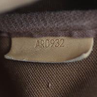 Louis Vuitton Saumur 30 Monogram Code