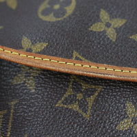 Louis Vuitton Saumur 30 Monogram Lining
