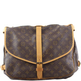 Louis Vuitton Saumur 35 Monogram Front