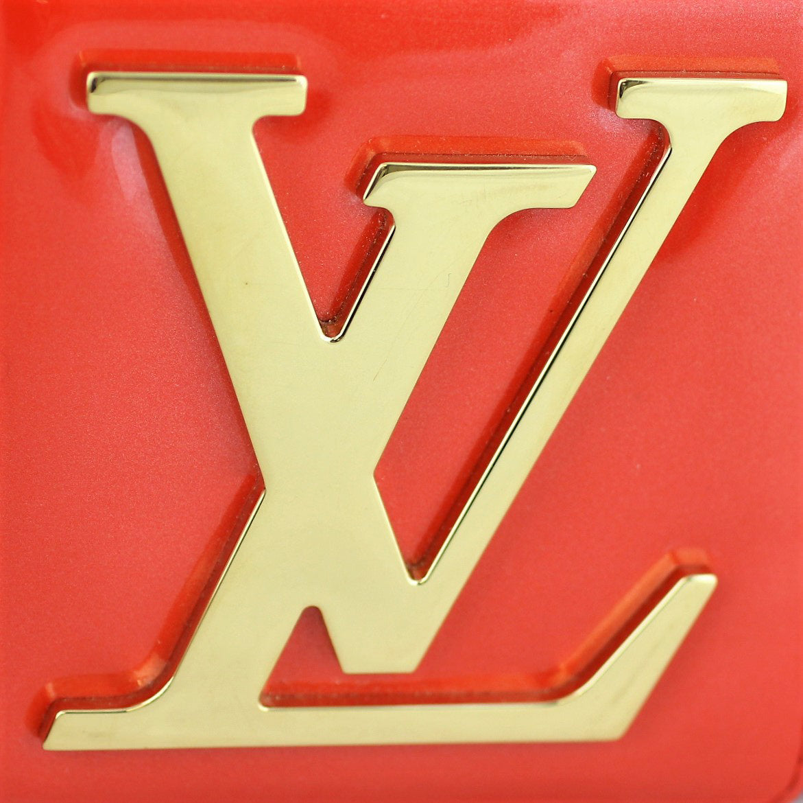 Louis Vuitton SoBe Clutch Vernis Logo