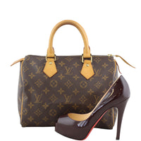 Louis Vuitton Speedy 25 Monogram Scale