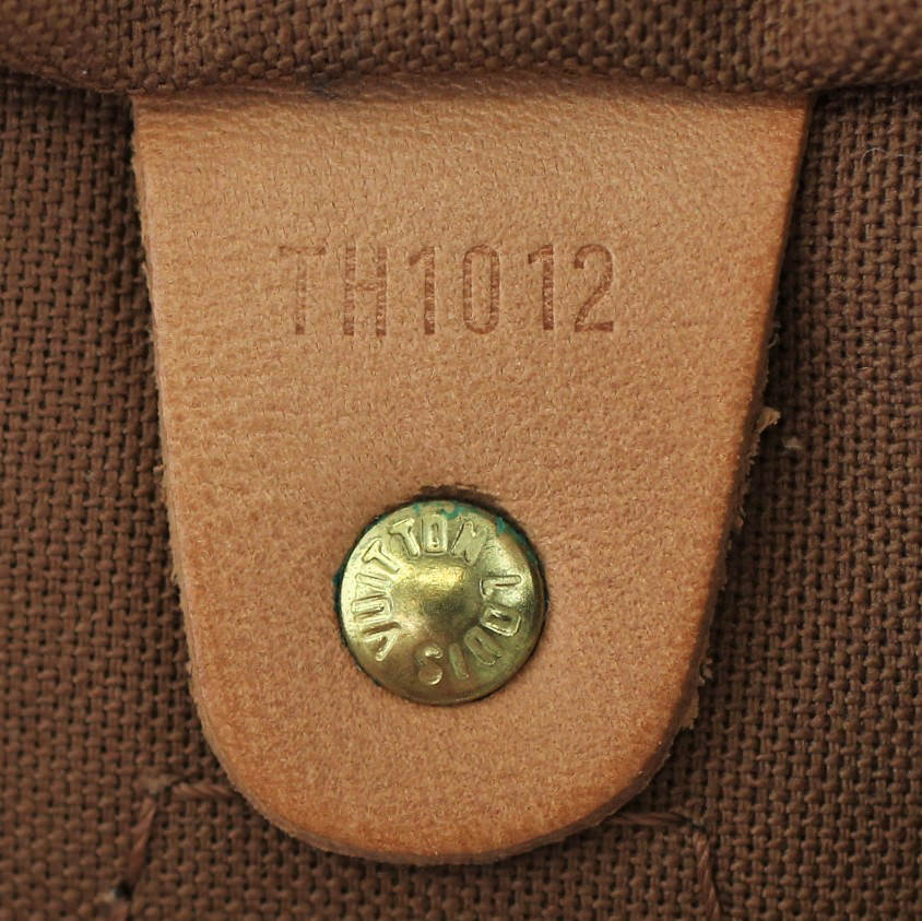 Louis Vuitton Speedy 30 Monogram Code