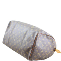 Louis Vuitton Speedy 35 Monogram Corner