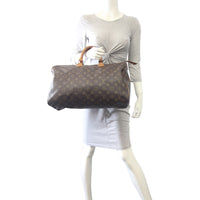 Louis Vuitton Speedy 40 Monogram Mannequin