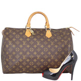 Louis Vuitton Speedy 40 Monogram Scale