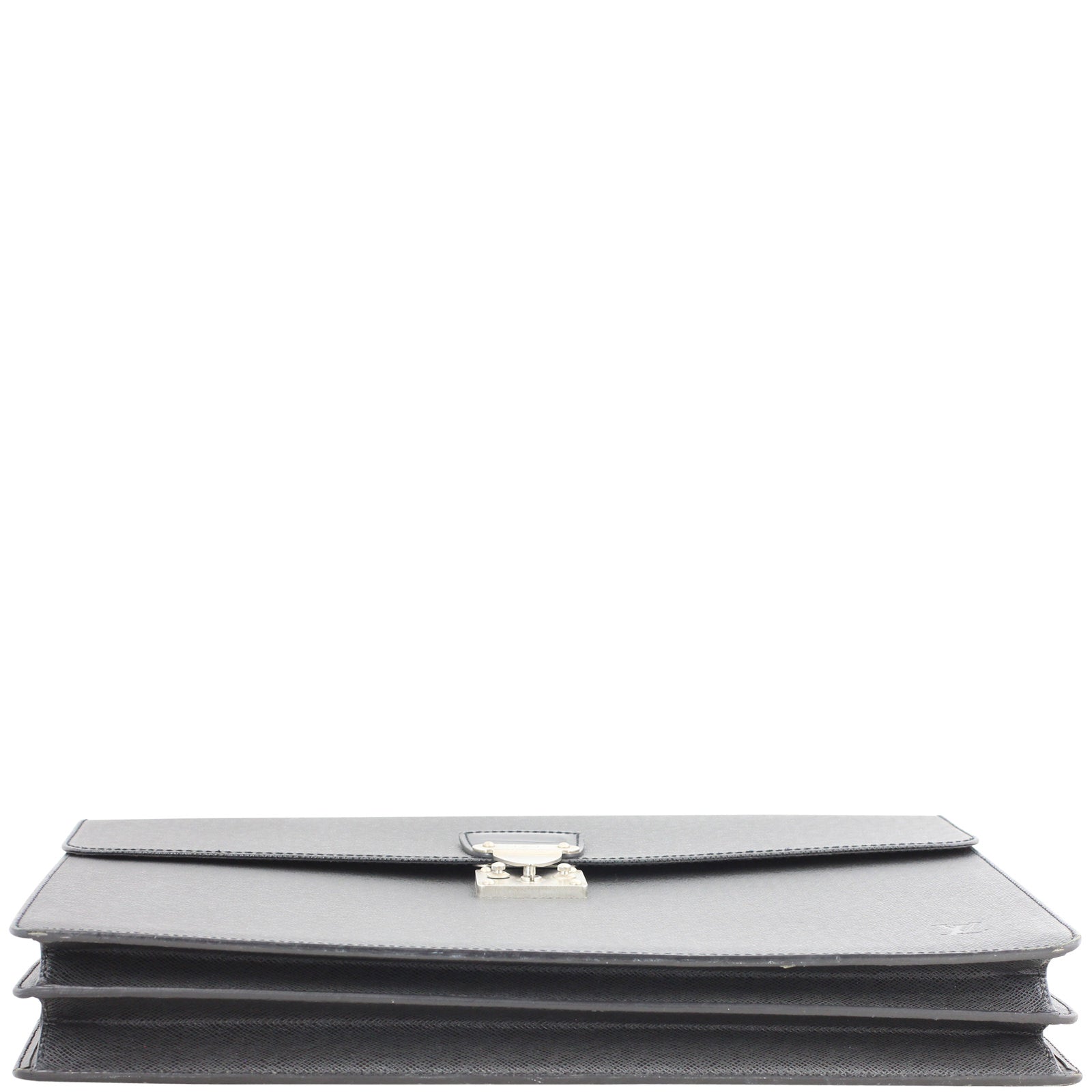 Louis Vuitton Taiga Robusto 2 Briefcase Base