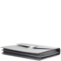 Louis Vuitton Taiga Robusto 2 Briefcase Corner