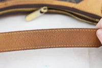 Louis Vuitton Thames PM Monogram Handle