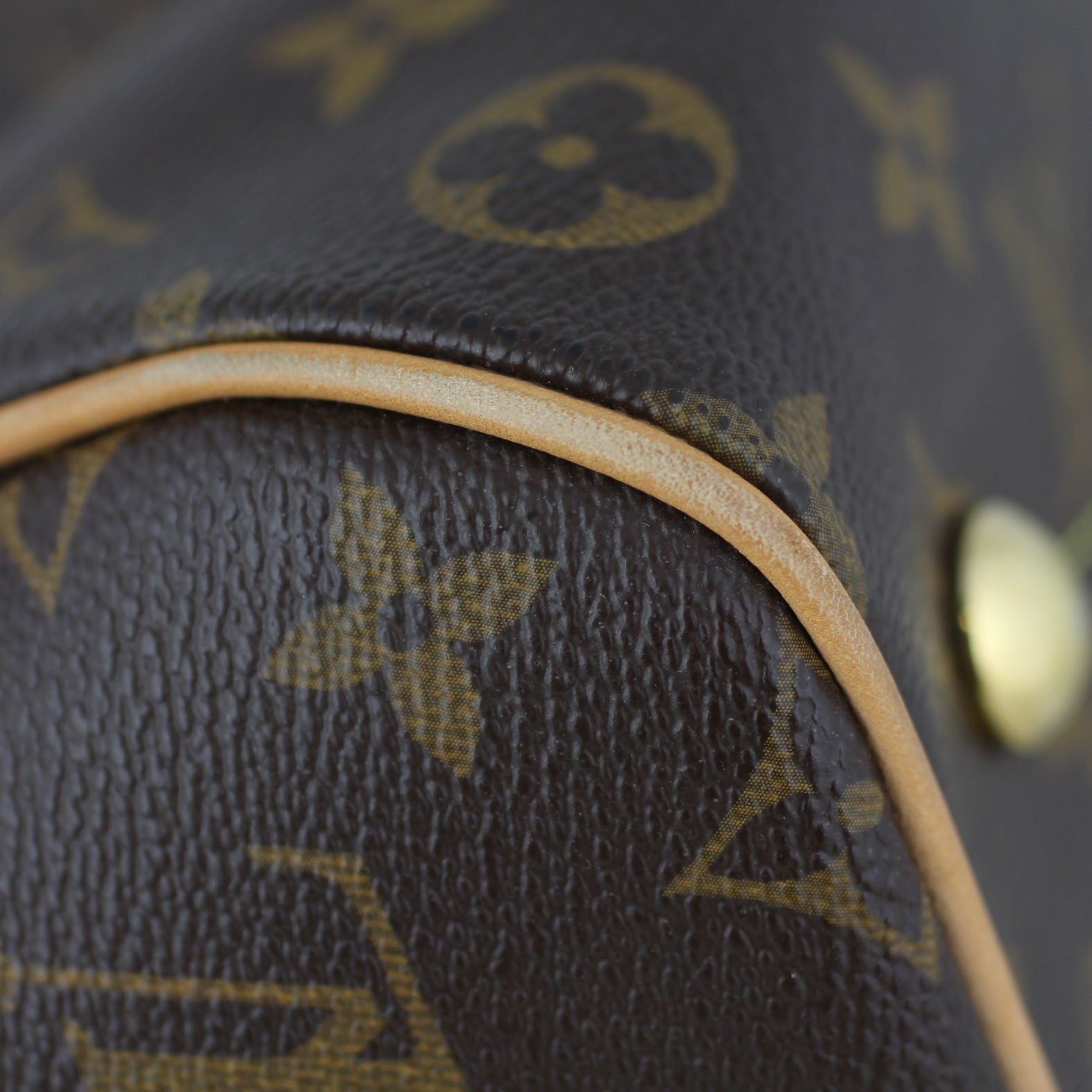 Louis Vuitton Tivoli PM Monogram Lining