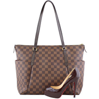 Louis Vuitton Totally MM Damier Ebene Scale