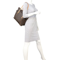 Louis Vuitton Totally MM Monogram Mannequin
