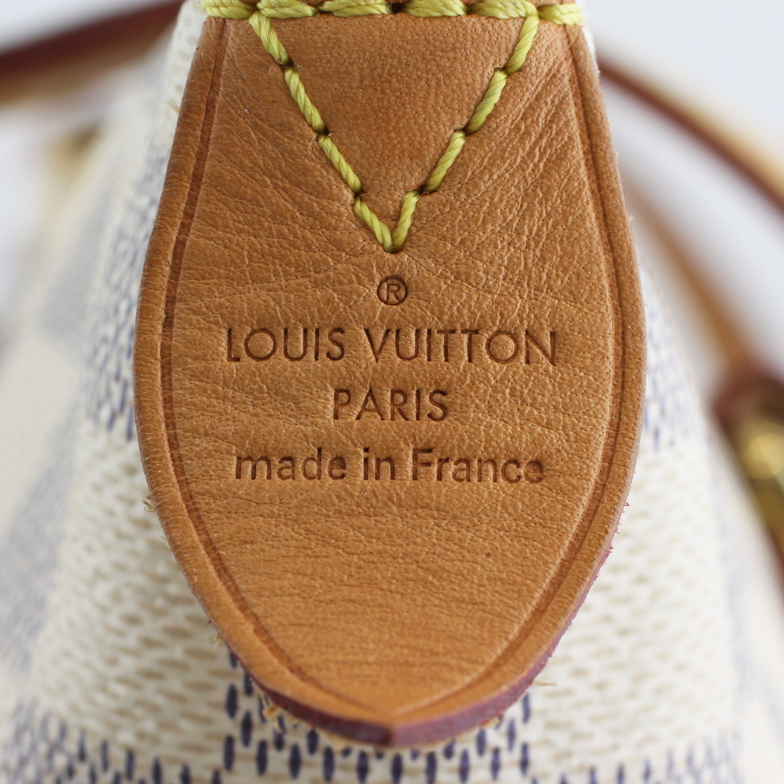 Louis Vuitton Totally PM Damier Azur stamp