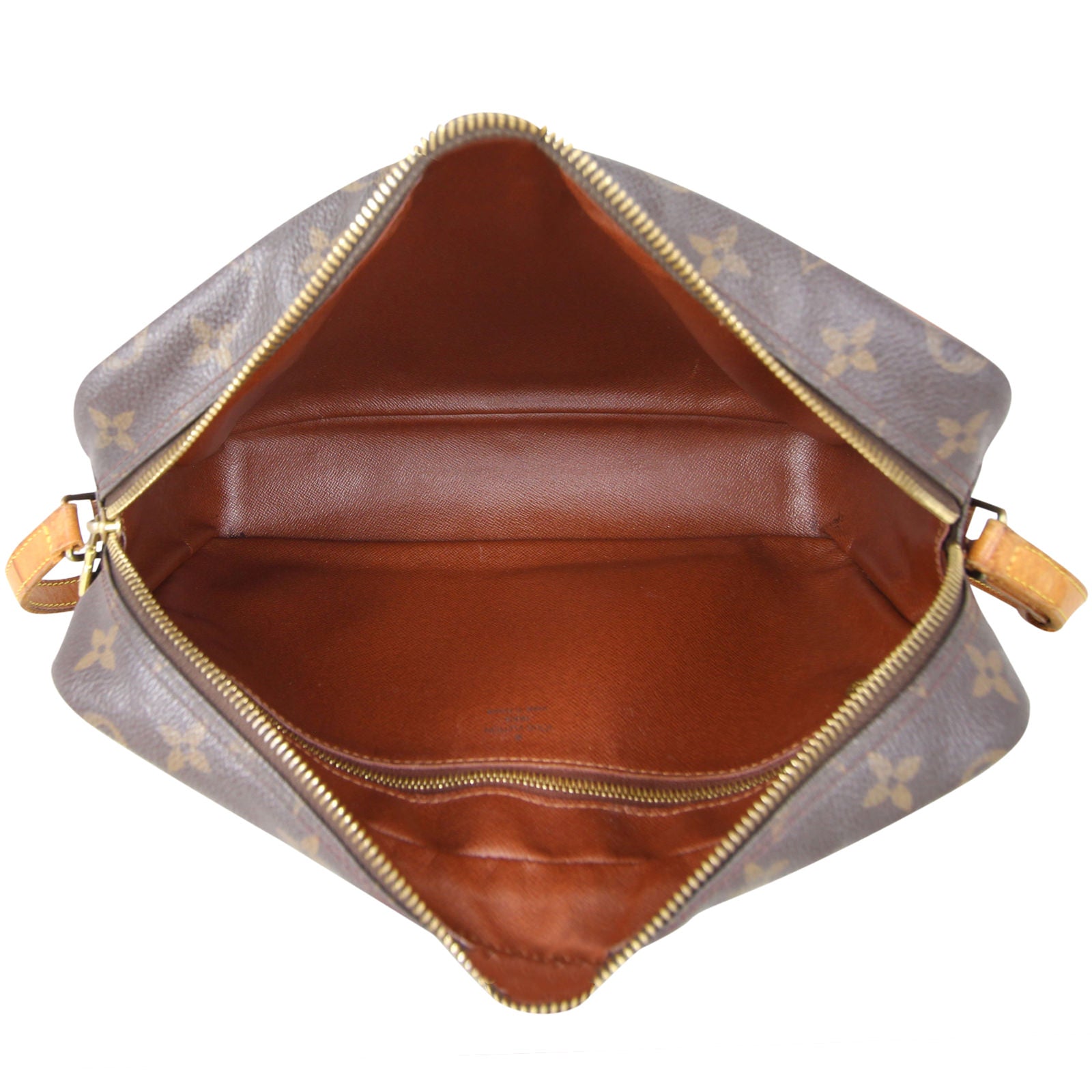 Louis Vuitton Trocadero 30 Monogram Interior