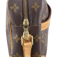 Louis Vuitton Trocadero 27 Zip