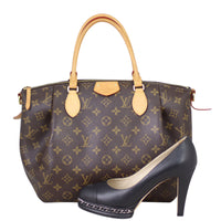 Louis Vuitton Turenne MM Monogram scale