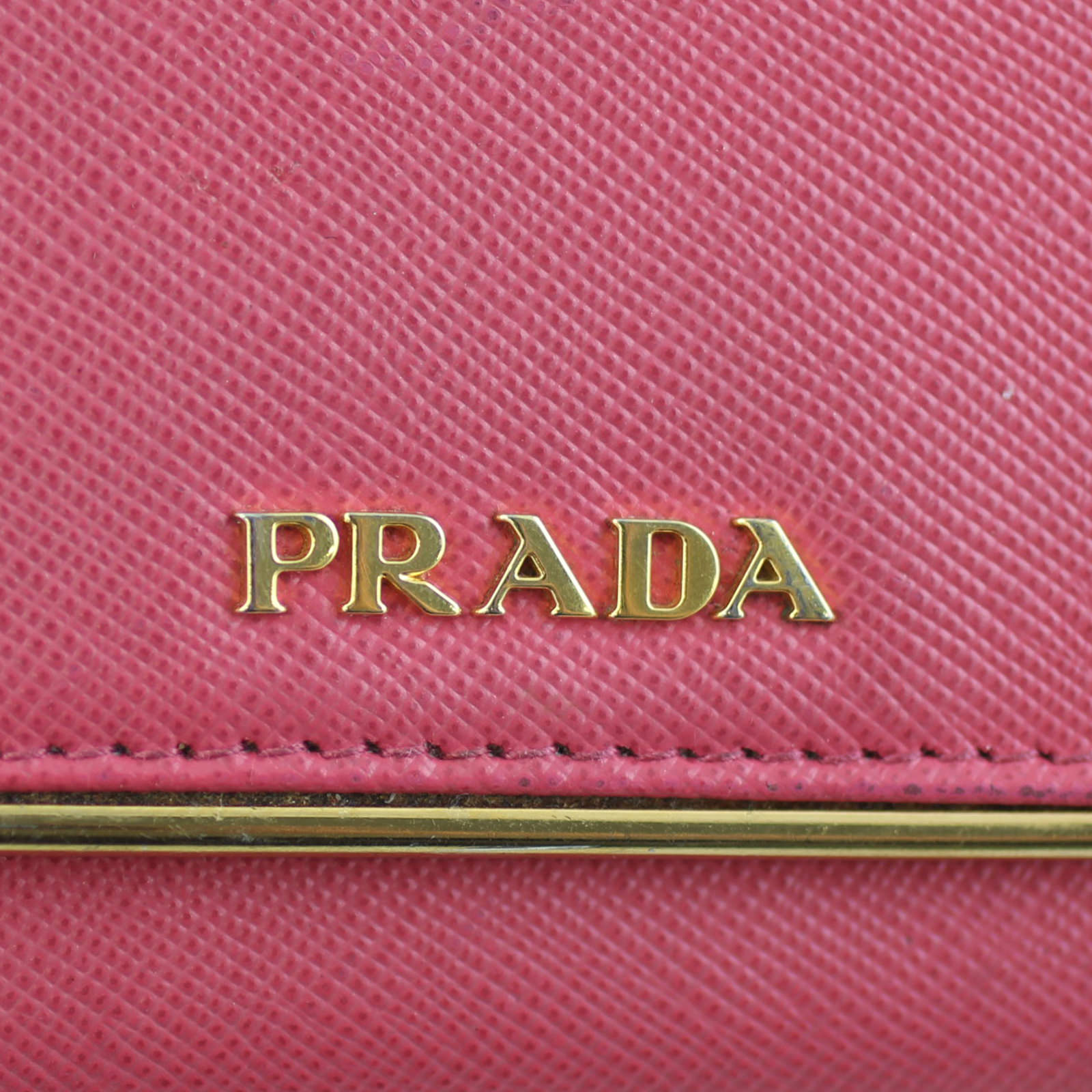 Prada Saffiano Lux Chain Wallet Exterior