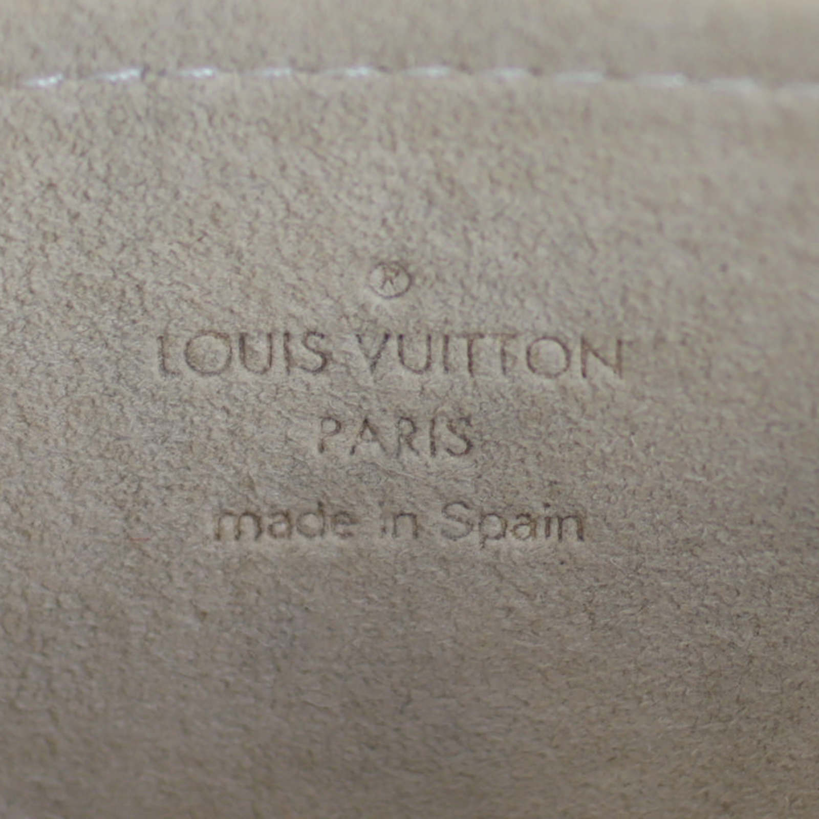 Louis Vuitton Twin Pochette GM Stamp