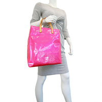 Louis Vuitton Reade MM Vernis Monogram Mannequin